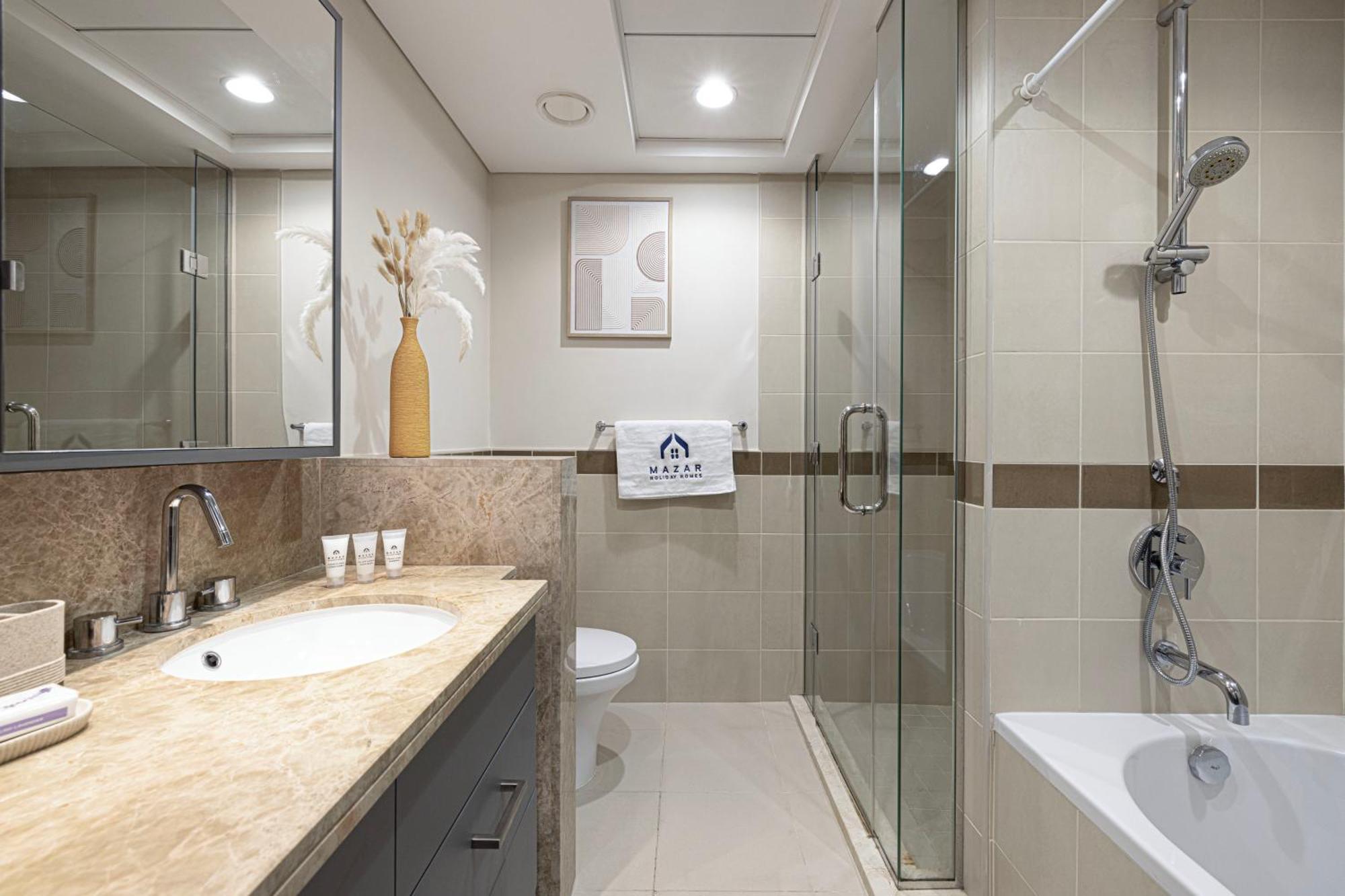 Luxury 2-br Overlooking Burj & Fountain Views Apartment Dubai