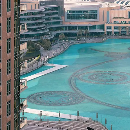 Luxury 2-Br Overlooking Burj & Fountain Views Dubai Exterior photo
