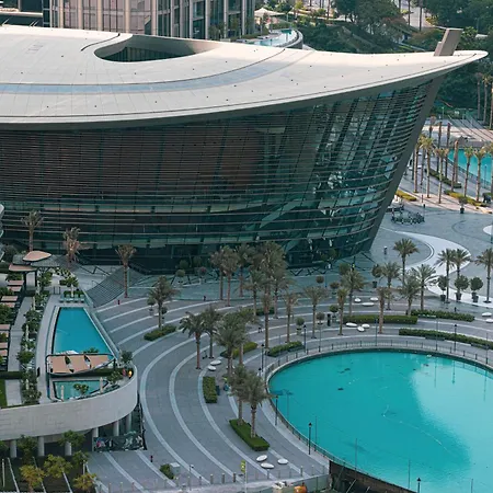 Luxury 2-Br Overlooking Burj & Fountain Views Dubai Exterior photo